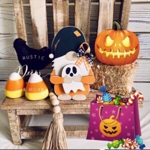 Halloween Gnome with Ghost